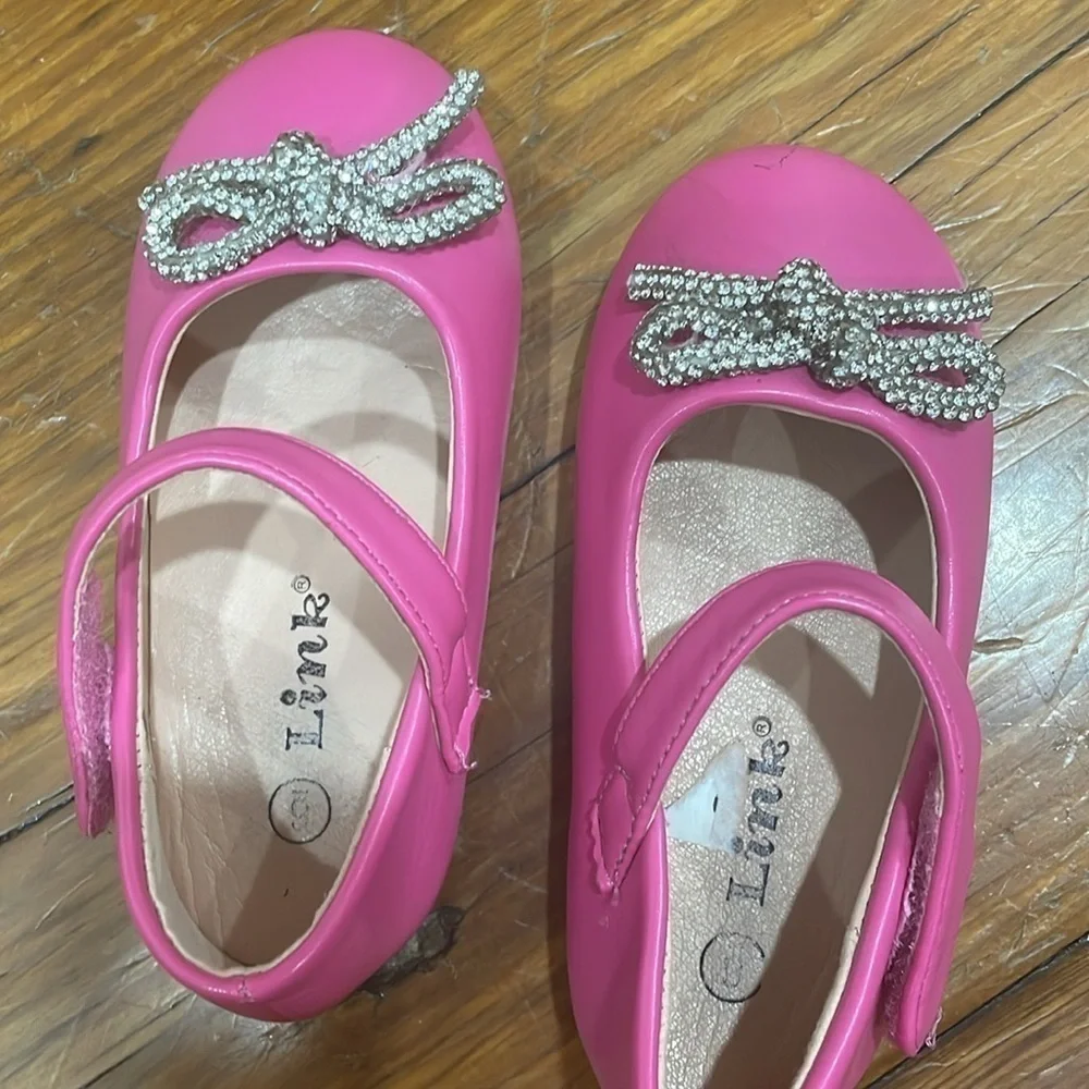 Link girl pink ballet flat dress shoes with bow toddler size 6